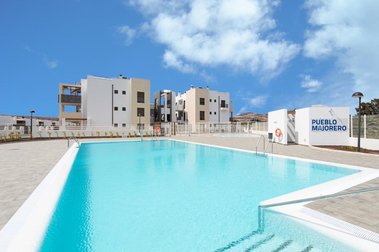 Homeforguest Flat With Large Terrace In Modern Residential Complex With Swimming Pool 칼레타데푸스테 외부 사진