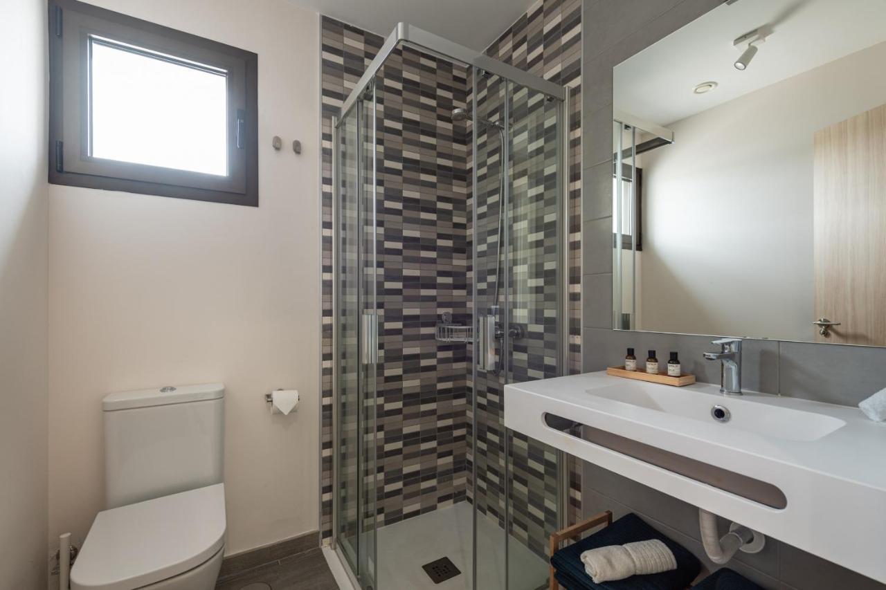 Homeforguest Flat With Large Terrace In Modern Residential Complex With Swimming Pool 칼레타데푸스테 외부 사진