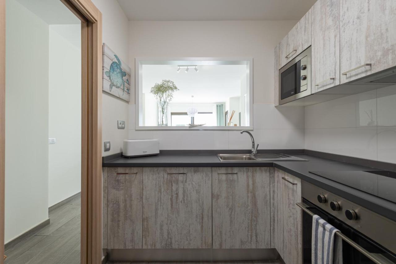Homeforguest Flat With Large Terrace In Modern Residential Complex With Swimming Pool 칼레타데푸스테 외부 사진