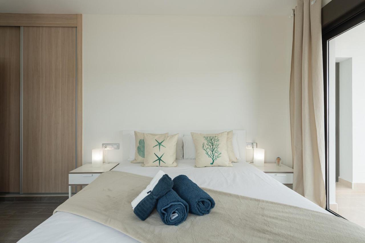 Homeforguest Flat With Large Terrace In Modern Residential Complex With Swimming Pool 칼레타데푸스테 외부 사진